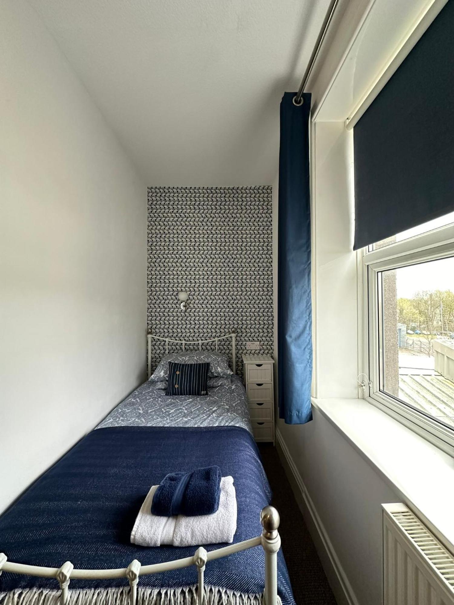 מורקמבי Shipping Lanes Hotel מראה חיצוני תמונה